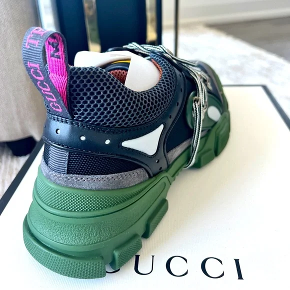 GUCCI - Picture 5 of 14